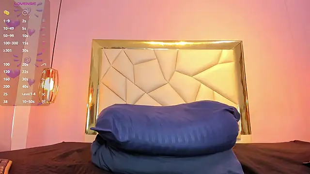 CherryBlossom23 online show from March 21, 10:17 am