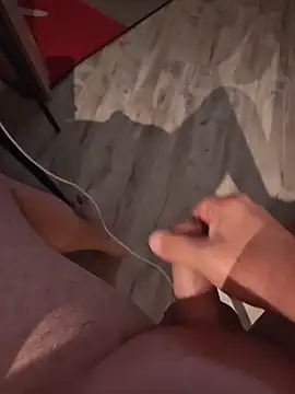 Szeltolo001 online show from October 6, 2:42 am