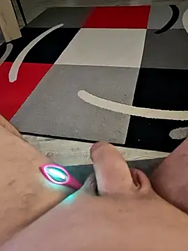 Szeltolo001 online show from January 10, 2:57 am