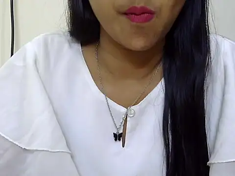 momo lov online show from March 19, 5:52 am