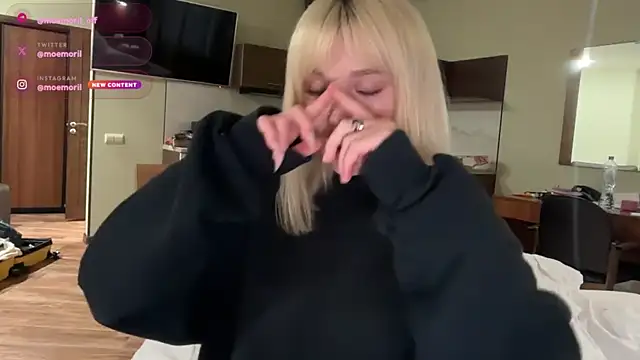 Snapshot of Golden_Aline chatting on July 6, 3:14 pm Golden Aline online show from July 6, 3:14 pm