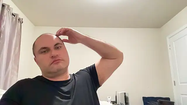 SluggishChase99 online show from February 10, 12:48 am