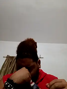 Snapshot of Dj-yefri-pauta chatting on December 31, 5:55 am Dj-yefri-pauta online show from December 31, 5:55 am