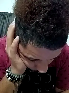 Snapshot of Dj-yefri-pauta chatting on February 5, 5:31 pm Dj-yefri-pauta online show from February 5, 5:31 pm