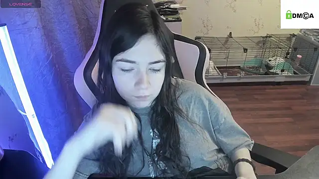 Crazy forest fairy online show from March 8, 4:34 am