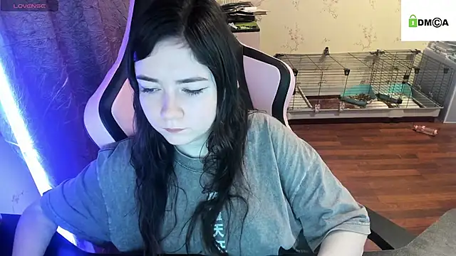 Crazy forest fairy online show from March 9, 4:16 am