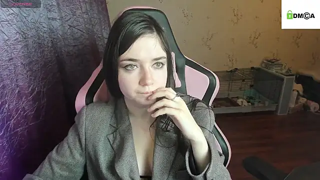 Crazy forest fairy online show from November 27, 9:50 pm