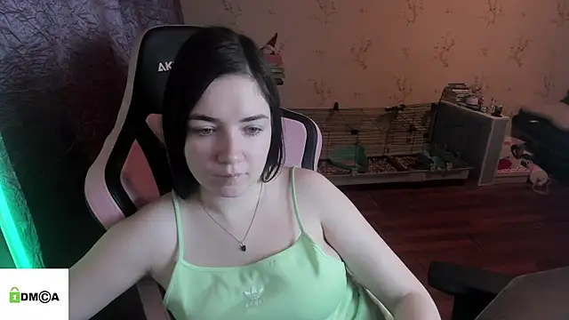 Crazy forest fairy online show from February 27, 1:38 am