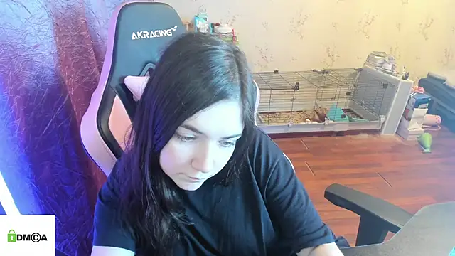 Crazy forest fairy online show from April 22, 10:11 pm