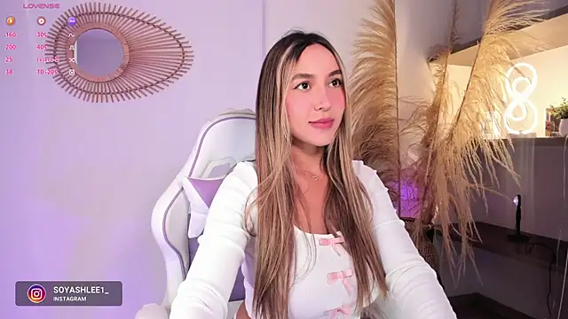 Snapshot of ashley2004_x chatting on September 25, 11:41 pm ashley2004 x online show from September 25, 11:41 pm