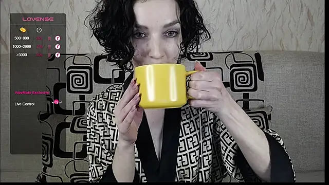 TinaWince online show from January 30, 5:09 am