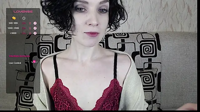 TinaWince online show from February 8, 5:40 am