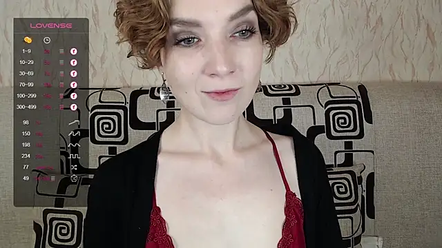 TinaWince online show from October 10, 4:44 am