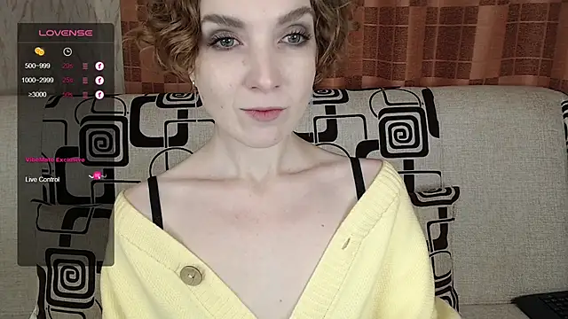 TinaWince online show from November 16, 4:51 am