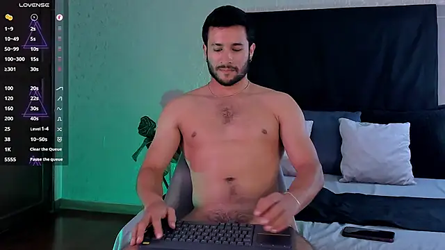 Valentinoford online show from December 10, 8:19 am