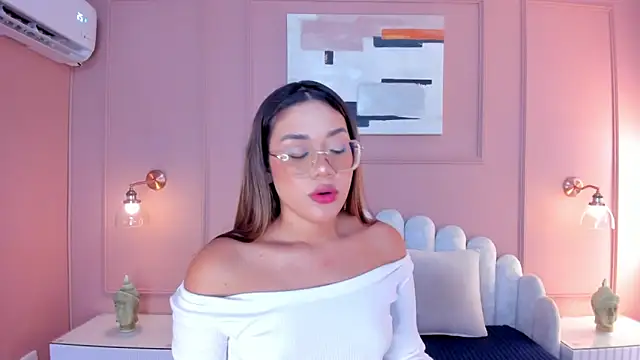 mara brooks online show from January 14, 6:38 pm