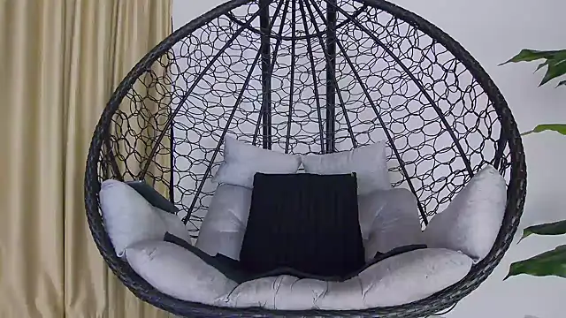 alex noa online show from October 31, 5:14 pm