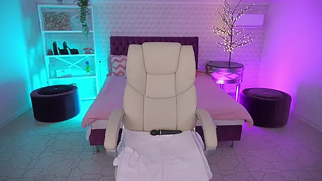 ArianaDarkk online show from May 30, 7:55 pm