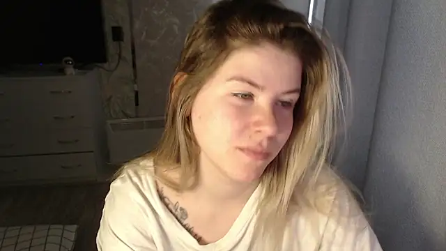 MelissaXKinky online show from March 14, 7:04 am