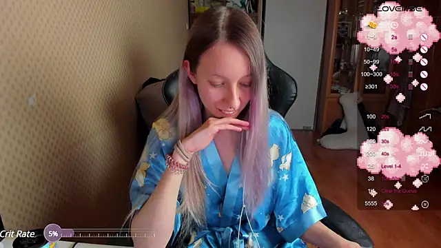 Snapshot of cutieMila chatting on December 30, 6:31 am cutieMila online show from December 30, 6:31 am