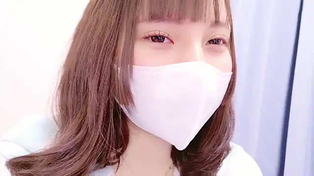 senachinnn online show from March 14, 2:42 am