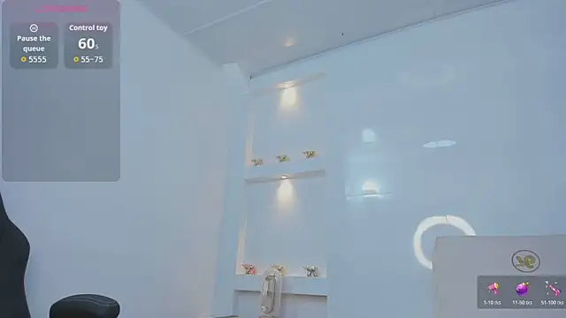 Snapshot of Dalia-Prada chatting on June 1, 4:25 am Dalia-Prada online show from June 1, 4:25 am