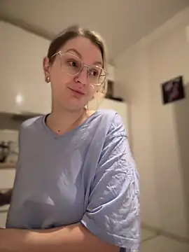 Teya moon  online show from February 21, 12:38 am