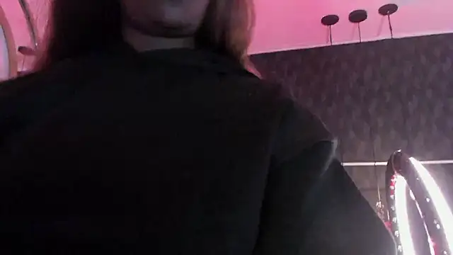 Snapshot of Anneth__M chatting on January 22, 7:45 pm Anneth  M online show from January 22, 7:45 pm