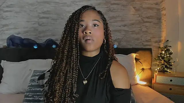 Anneth  M online show from December 22, 7:33 pm