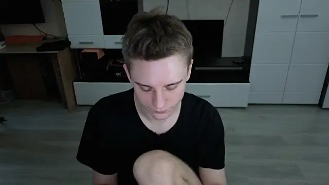 angryzan online show from December 2, 8:08 am