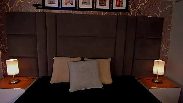 Snapshot of ana_beckett chatting on February 20, 11:42 am ana beckett online show from February 20, 11:42 am