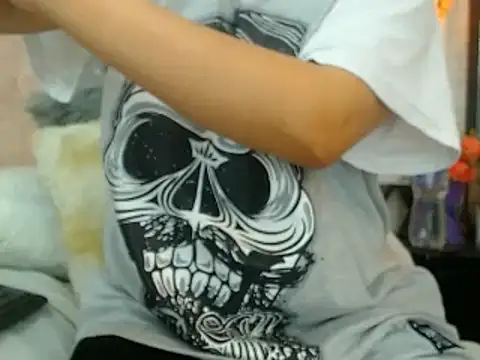 Snapshot of hairy_pussywet chatting on February 5, 6:15 pm hairy pussywet online show from February 5, 6:15 pm