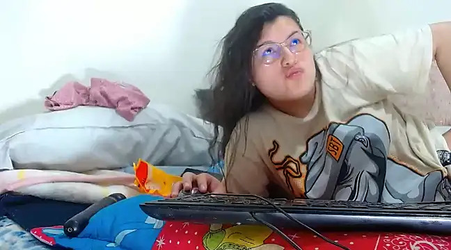 Snapshot of hairy_pussywet chatting on March 7, 4:02 am hairy pussywet online show from March 7, 4:02 am