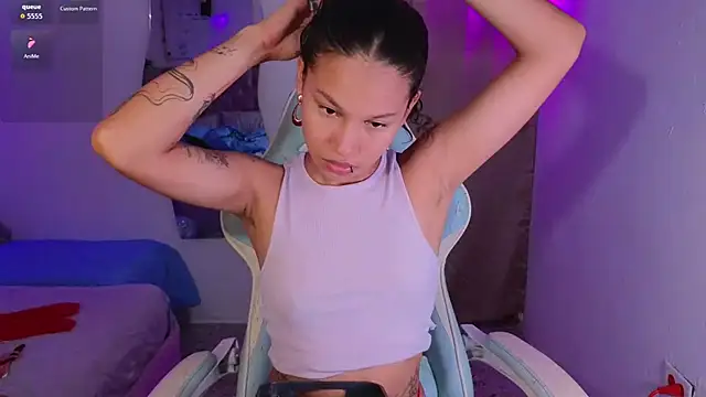 Snapshot of Peggy_Funn chatting on November 30, 2:59 am Peggy Funn online show from November 30, 2:59 am