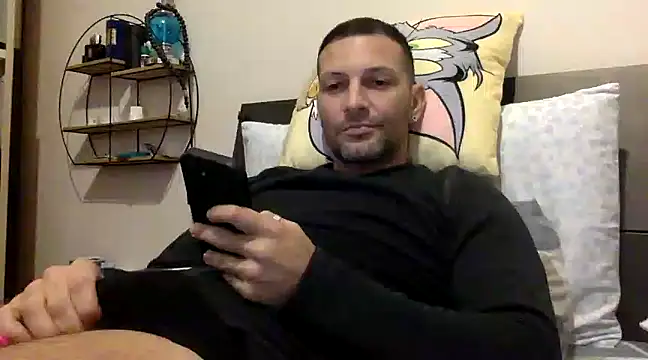 Snapshot of goroasroma90 chatting on December 19, 3:52 pm goroasroma90 online show from December 19, 3:52 pm