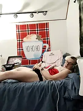 Snapshot of Venus22cumin chatting on December 19, 3:29 am Venus22cumin online show from December 19, 3:29 am