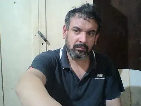 Snapshot of Rodrigo_happy chatting on October 23, 1:49 am Rodrigo happy online show from October 23, 1:49 am