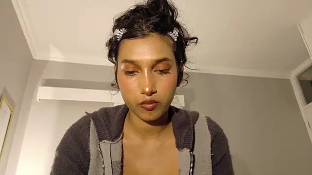 Snapshot of kawaiibabypie1 chatting on June 24, 4:50 pm kawaiibabypie1 online show from June 24, 4:50 pm