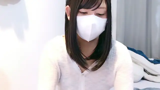 Snapshot of YUTSU_KI chatting on May 27, 4:04 pm YUTSU KI online show from May 27, 4:04 pm