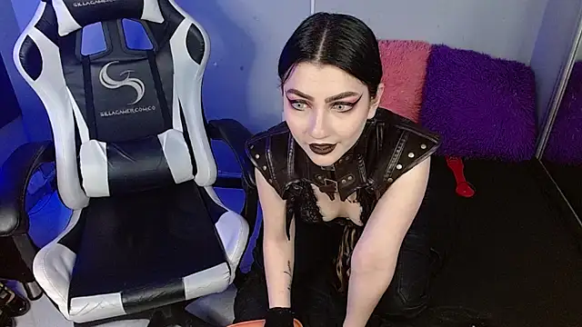 sophy rock online show from February 10, 3:53 pm