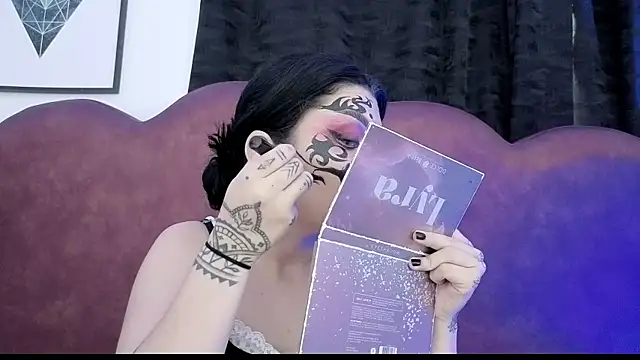 sophy rock online show from April 21, 3:07 pm