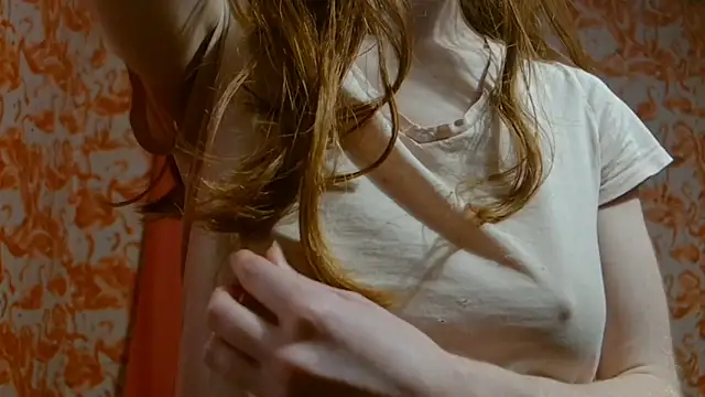 strawberrysmoothie online show from January 20, 3:48 am