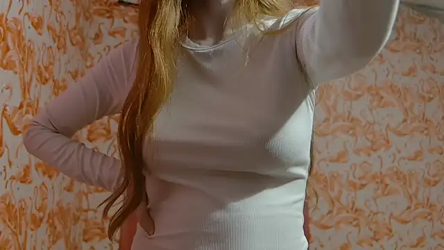 strawberrysmoothie online show from October 31, 1:06 am