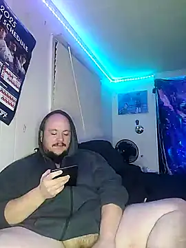 Snapshot of Spunonymous chatting on January 24, 9:06 am Spunonymous online show from January 24, 9:06 am