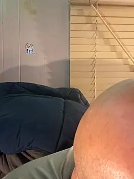 Snapshot of Spunonymous chatting on September 29, 3:22 am Spunonymous online show from September 29, 3:22 am