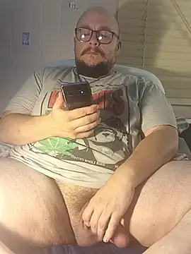 Snapshot of Spunonymous chatting on October 3, 3:03 am Spunonymous online show from October 3, 3:03 am