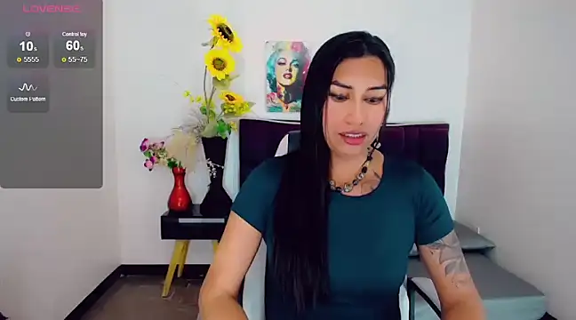 khiara moretti online show from March 22, 5:41 pm