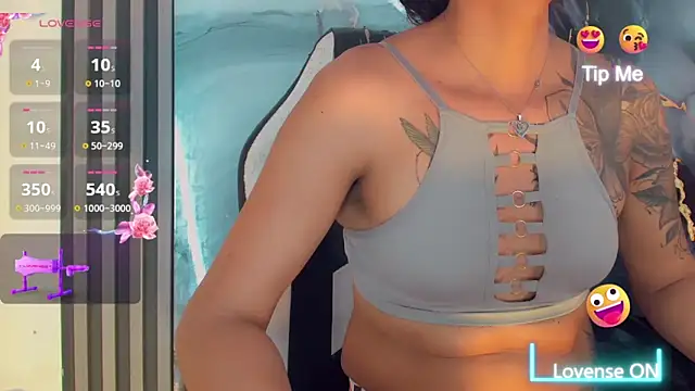 khiara moretti online show from April 22, 11:34 am