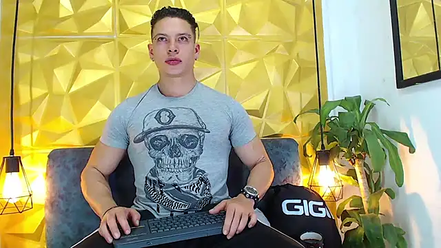 Snapshot of Baxter_Dex chatting on December 12, 4:37 am Baxter Dex online show from December 12, 4:37 am