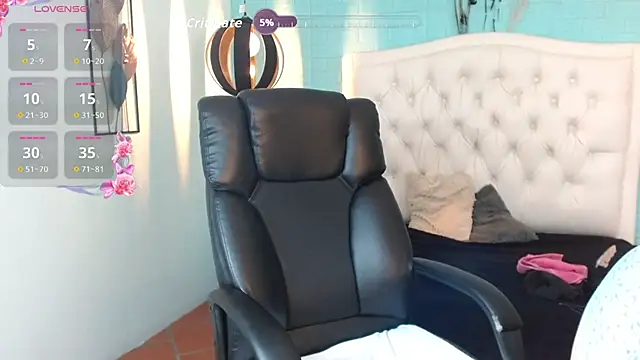 MsJossie online show from March 12, 3:23 am